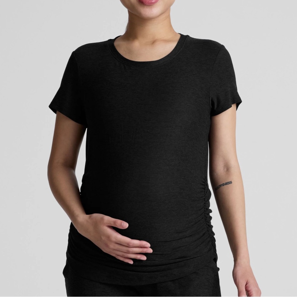 Emma’s Expressions Maternity black crewneck short sleeve ruched tee medium